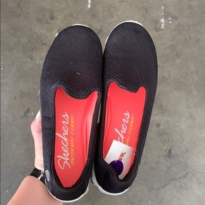 Sketchers memory foam shoes